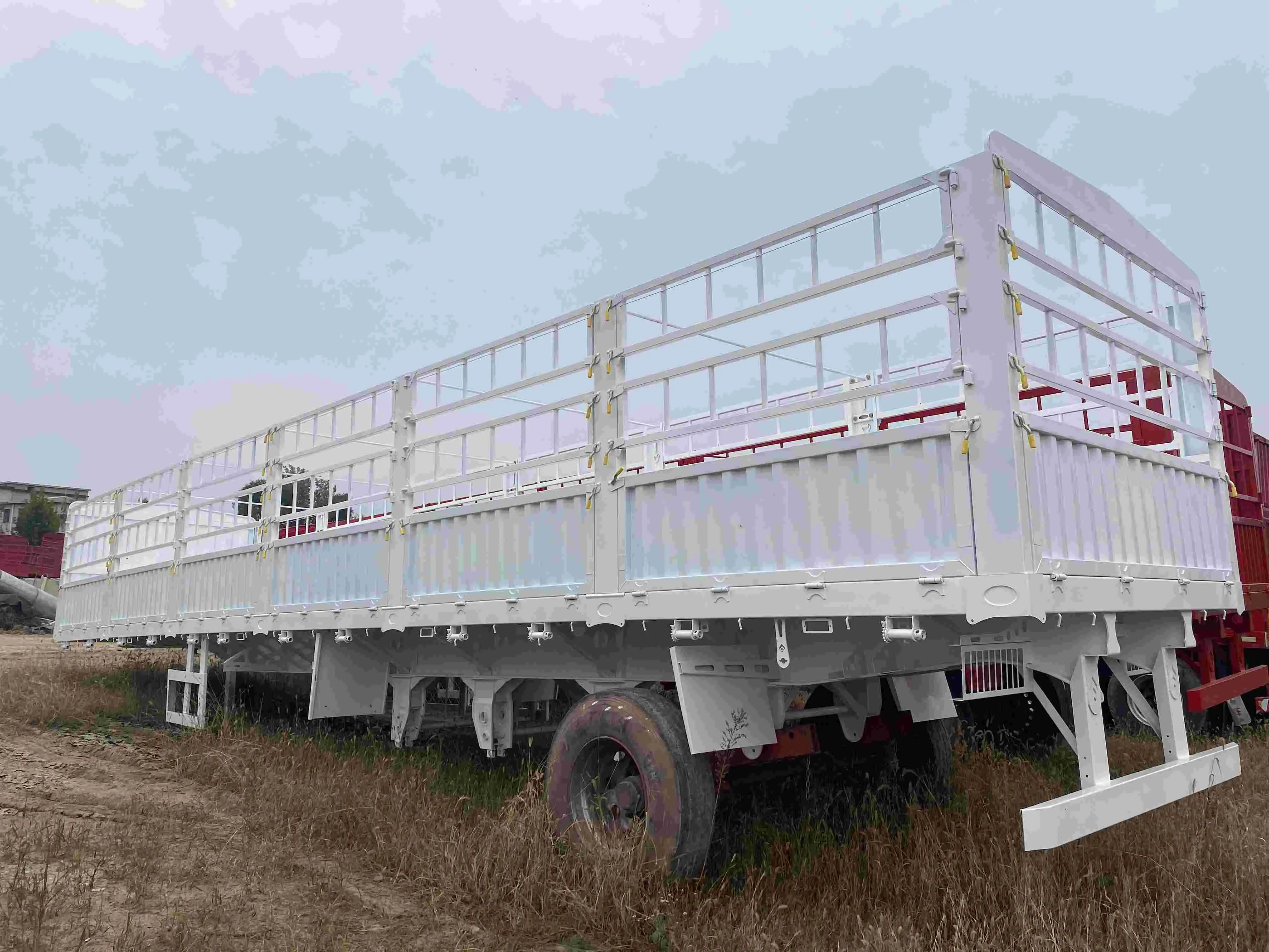 High-Quality High Durable Fence Semi Trailer Supplier, CKD
