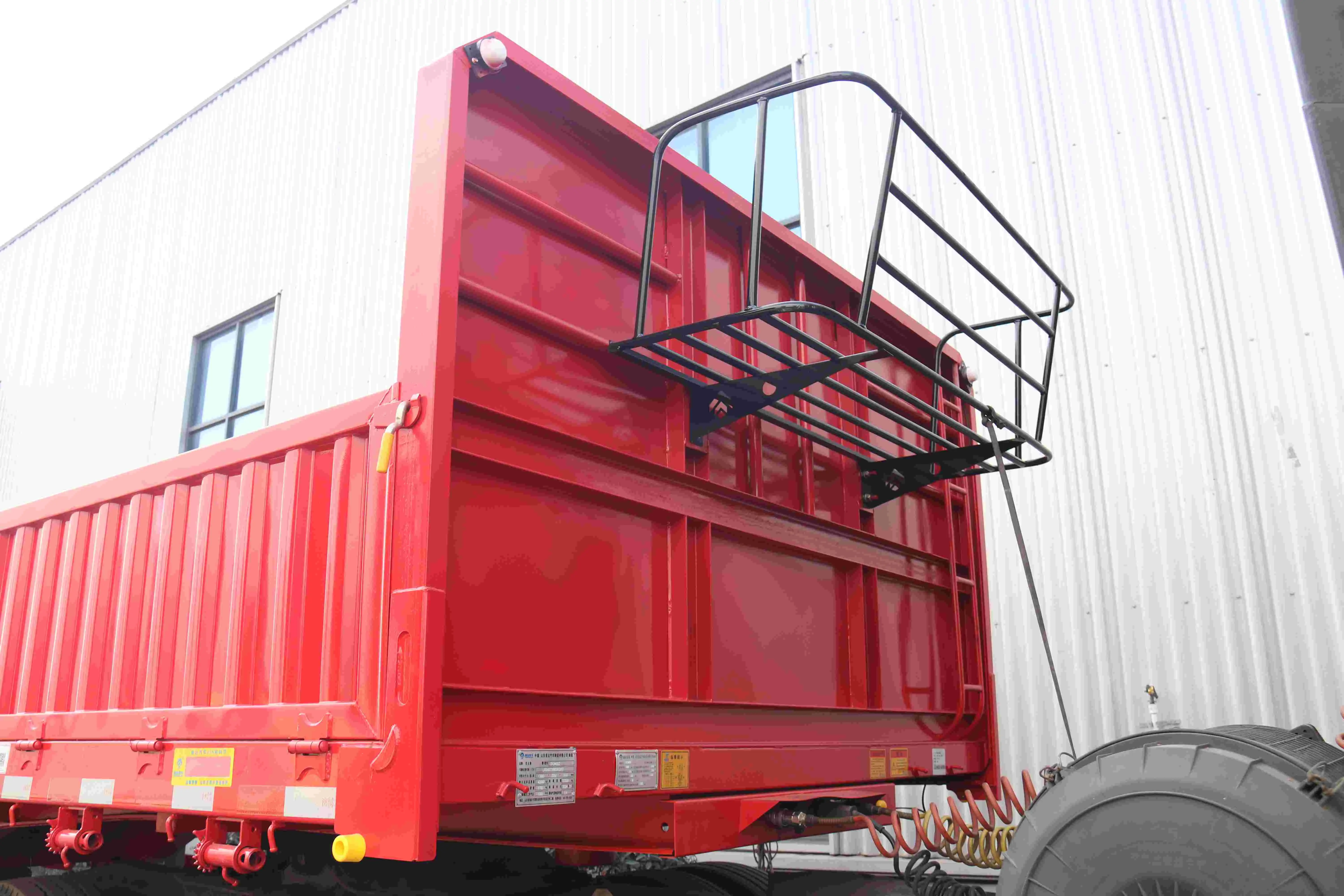 SHODAILER High Durable Side Dump Semi Trailer Manufacturer, Manufacturers