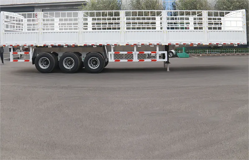 High-Quality Fence Type Semi Trailer used for transporting crops Factory, Factories