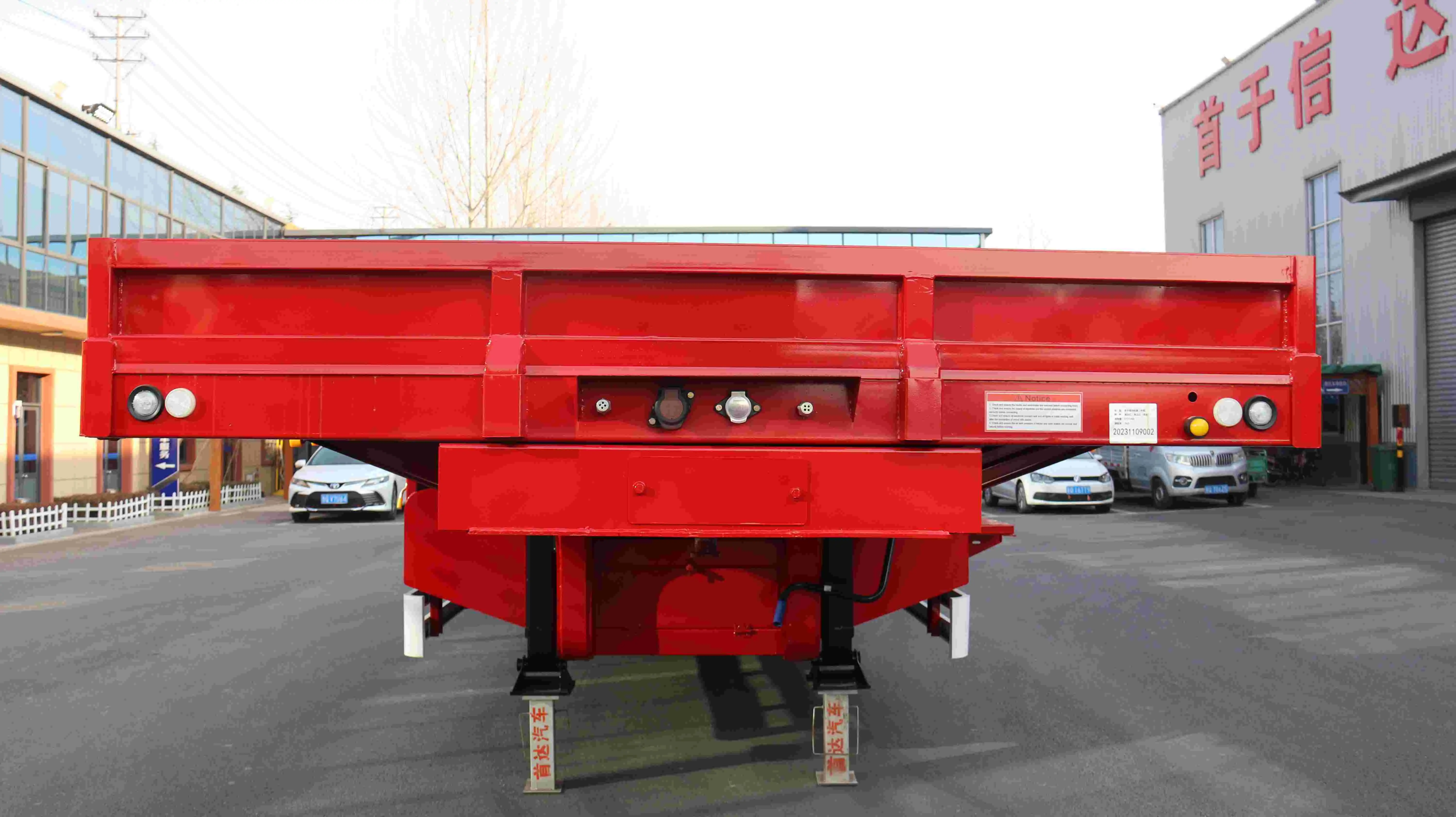 China Semi  Trailer With Lowboy