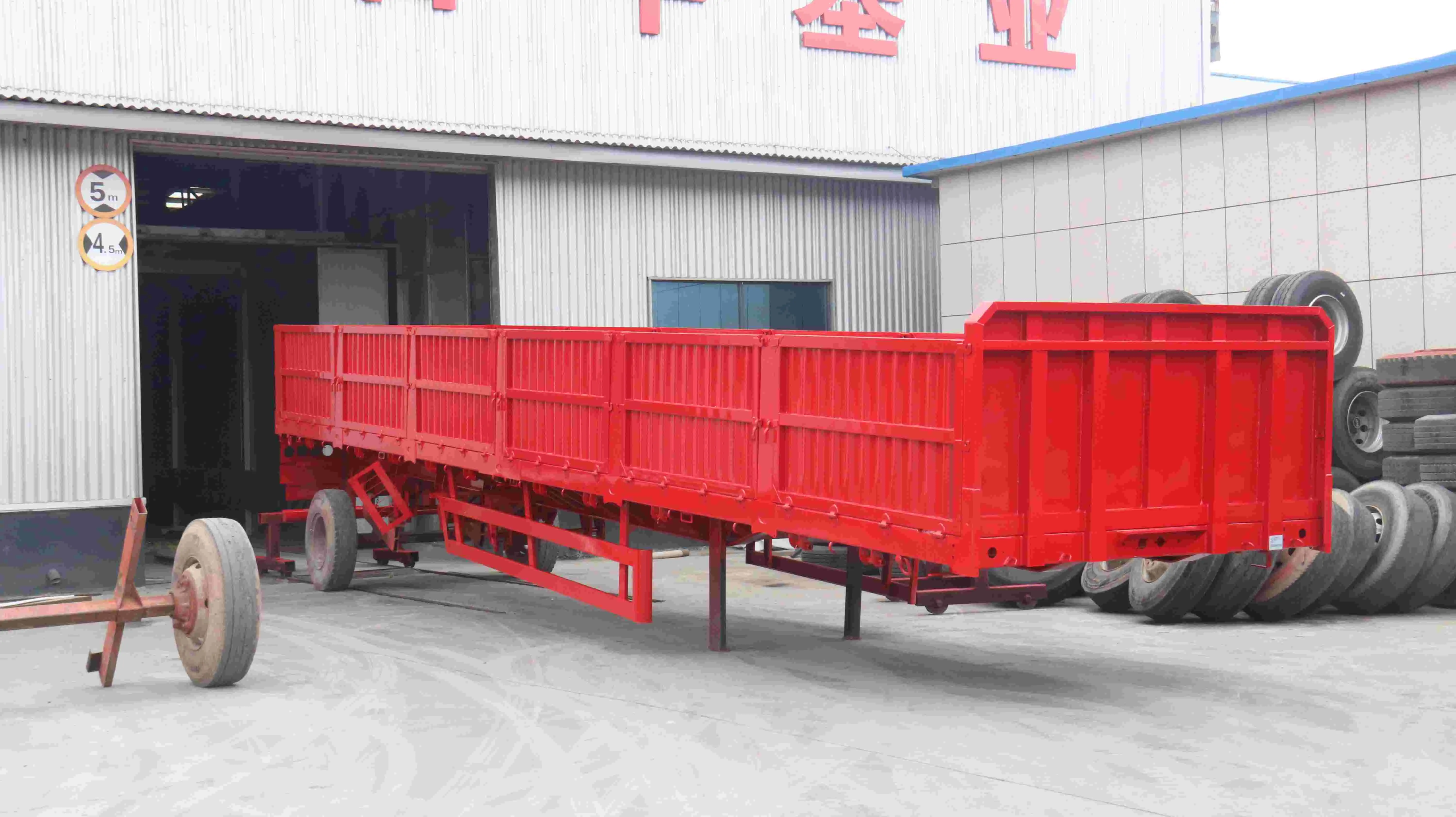 Side wall cargo trailer detail