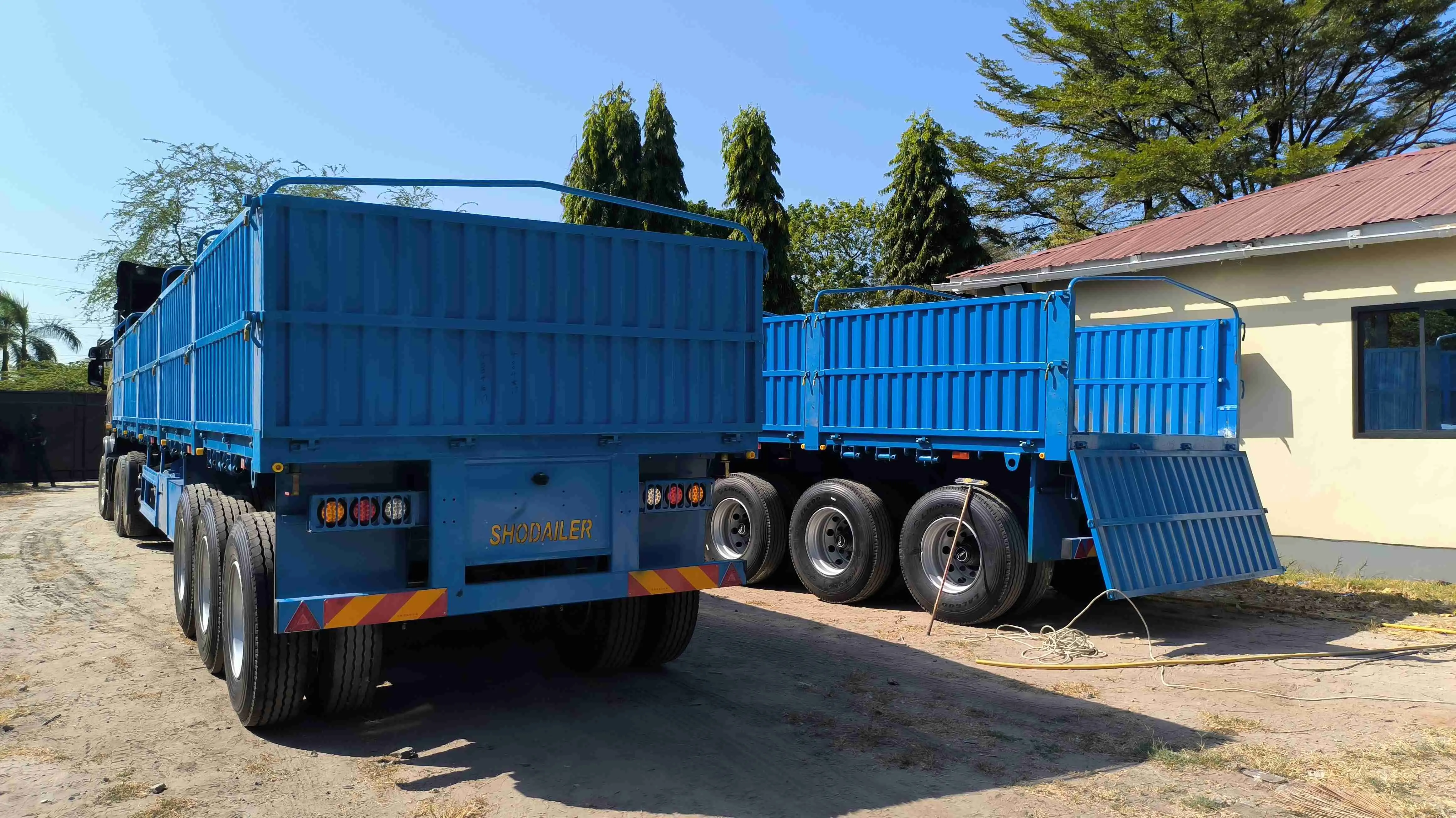 SHODAILER Low-Maintenance Fence Semi Trailer Suppliers, CKD