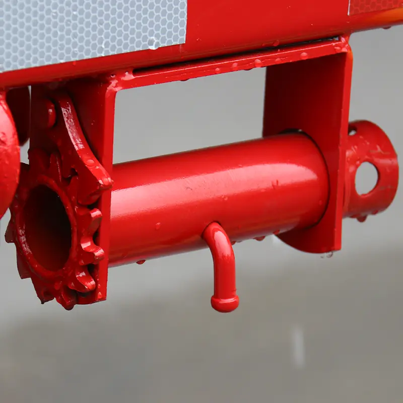 Fence type semi trailer display 1