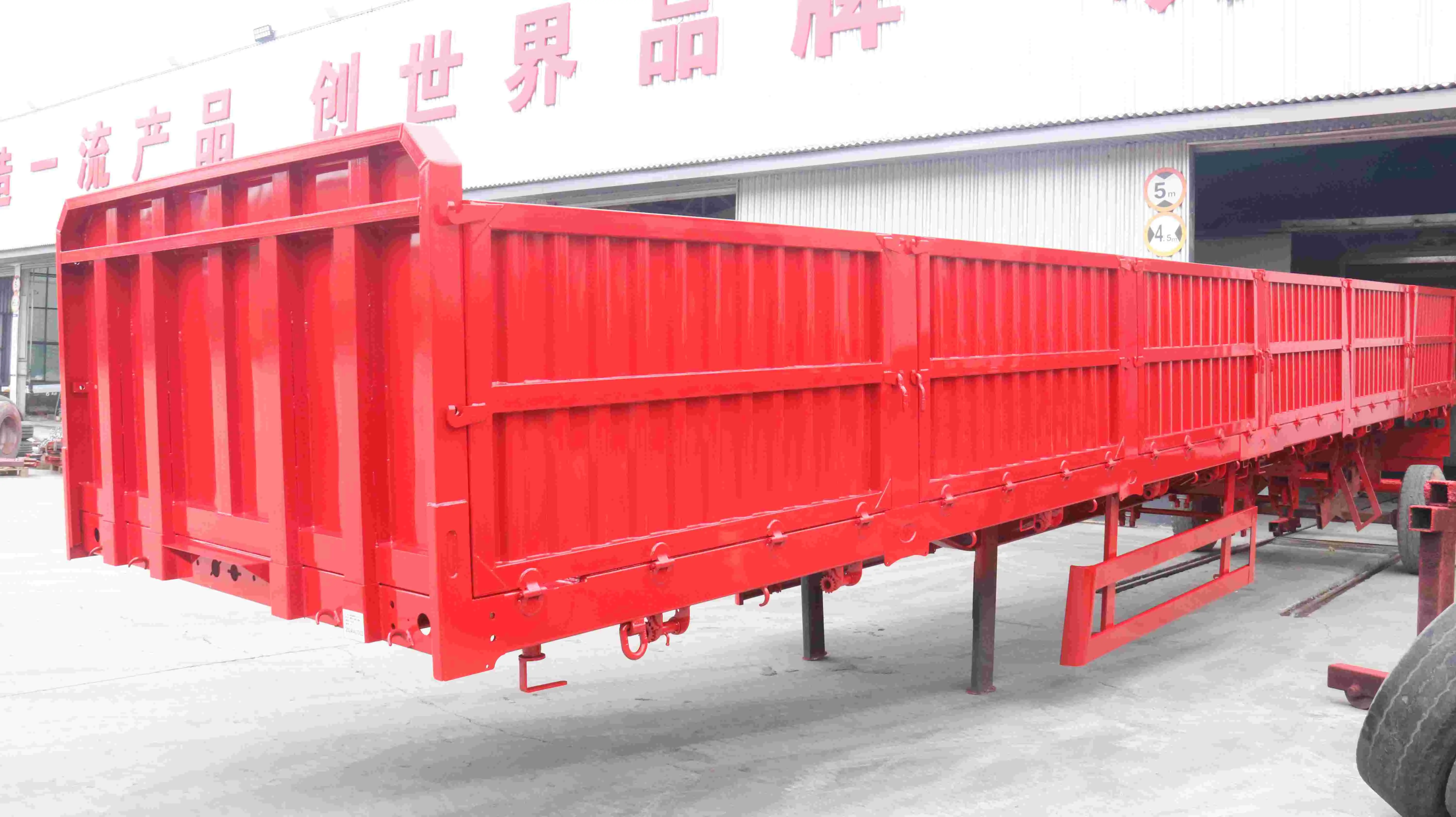 High-Quality 3 Axle 80 Side Wall Cargo Semi Trailer Supplier, SKD