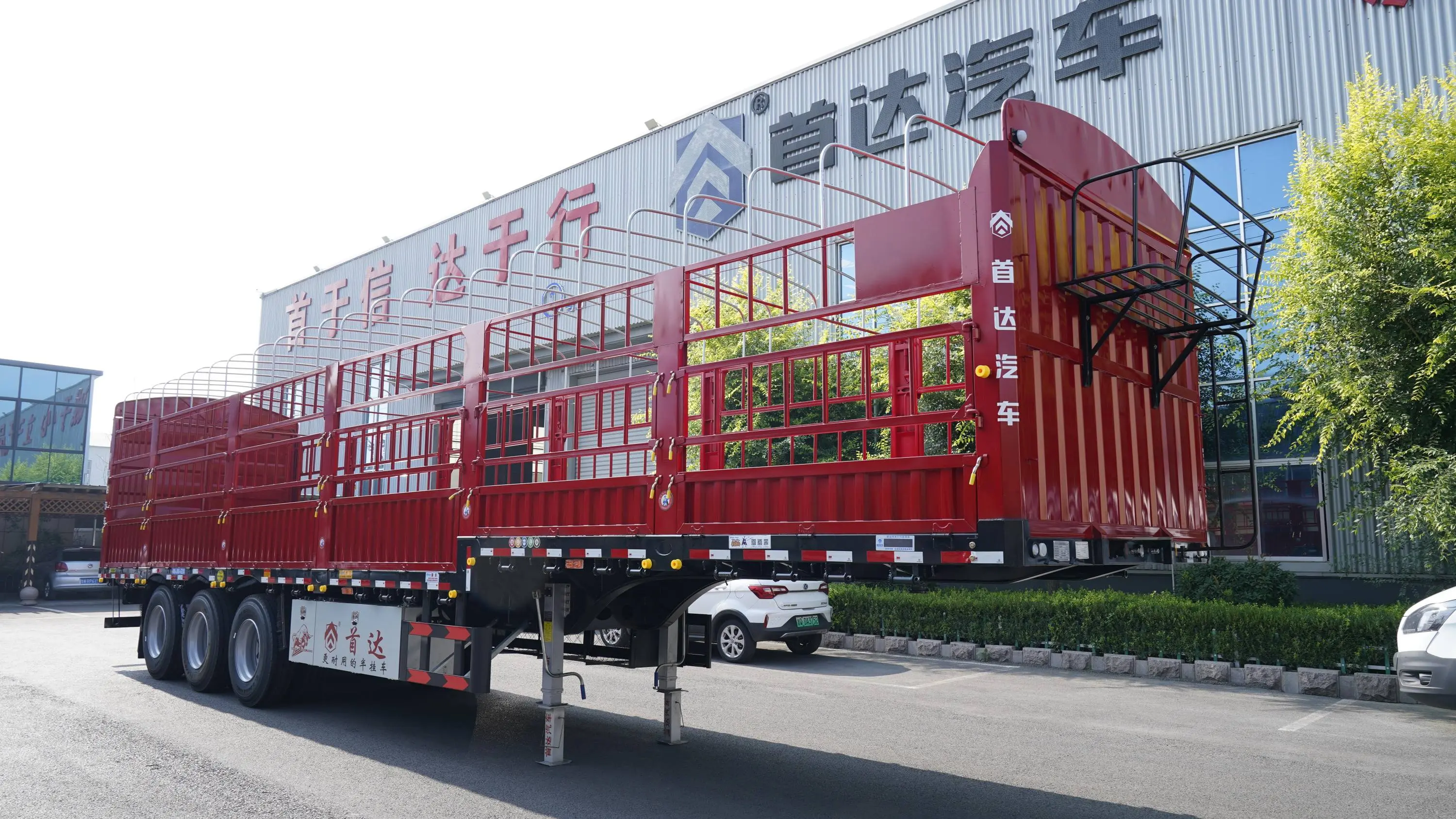 High-Quality High-Strength Steel Fence Semi Trailer Supplier, Factories