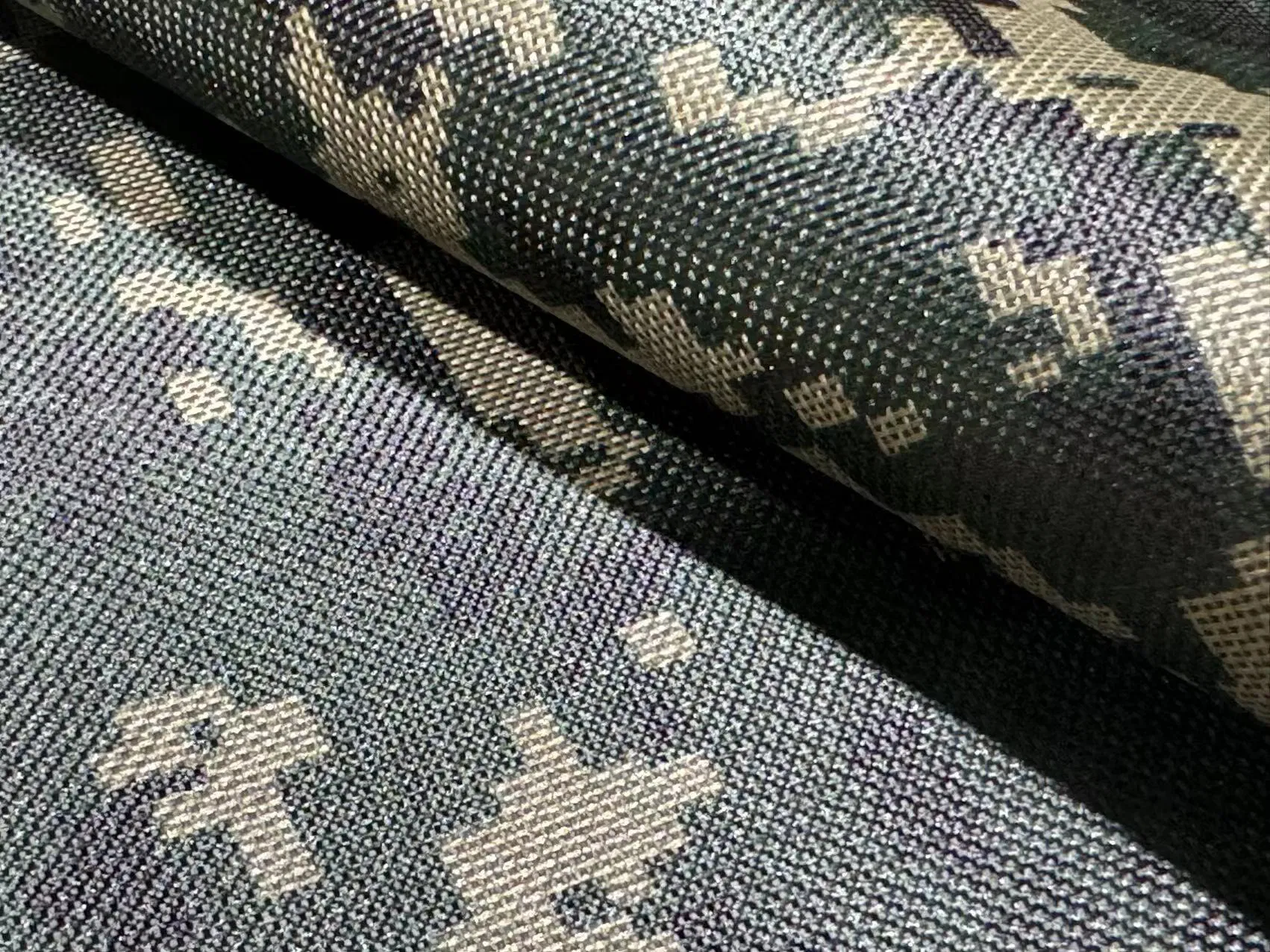 100% Polyester Camouflage Printed Oxford for Backpack with Coating Backside 57/58"