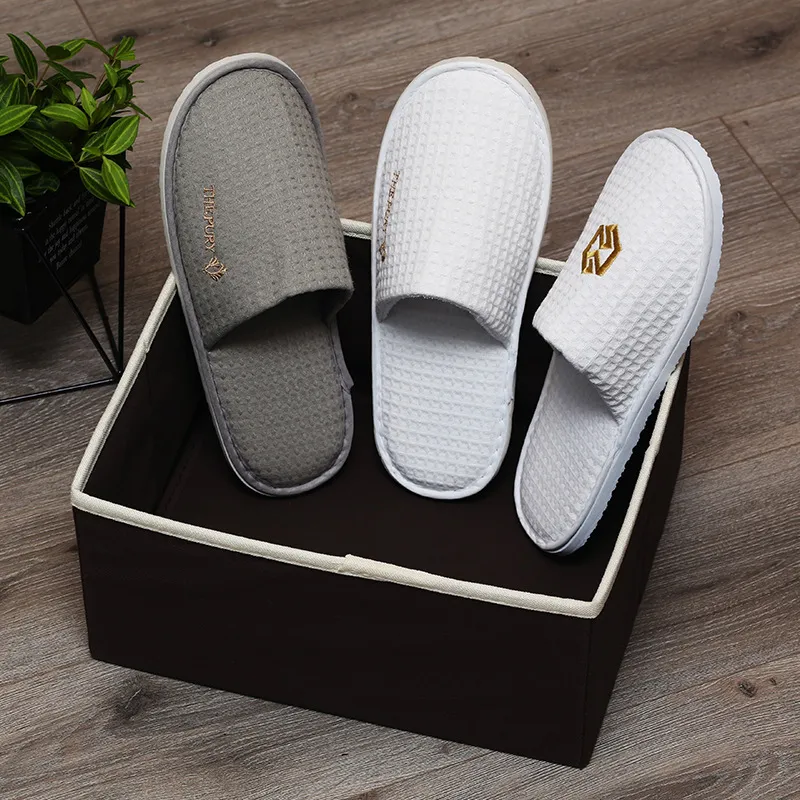 Hotel Slipper Details