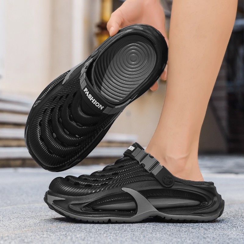 Men's Sporty Summer Light EVA Non-Slip Solid Thick Sole Outdoor Garden Clogs for Couple Use