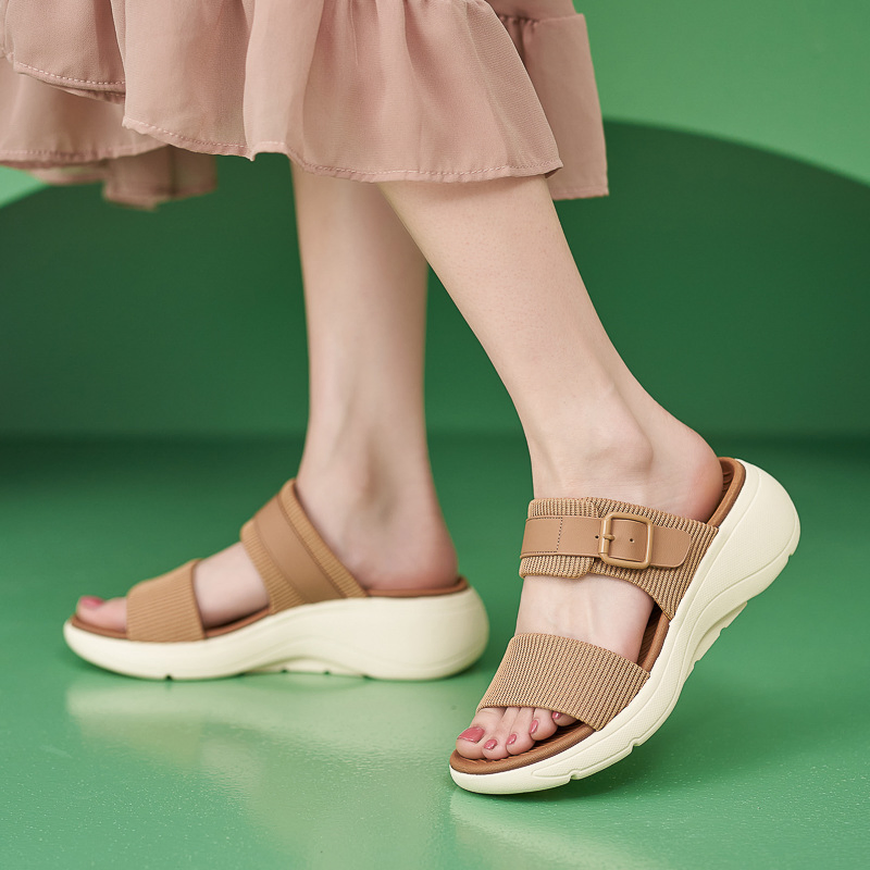 Women's Summer Slippers Thick Sole Comfortable Beach Sandals Sport Platform Flats