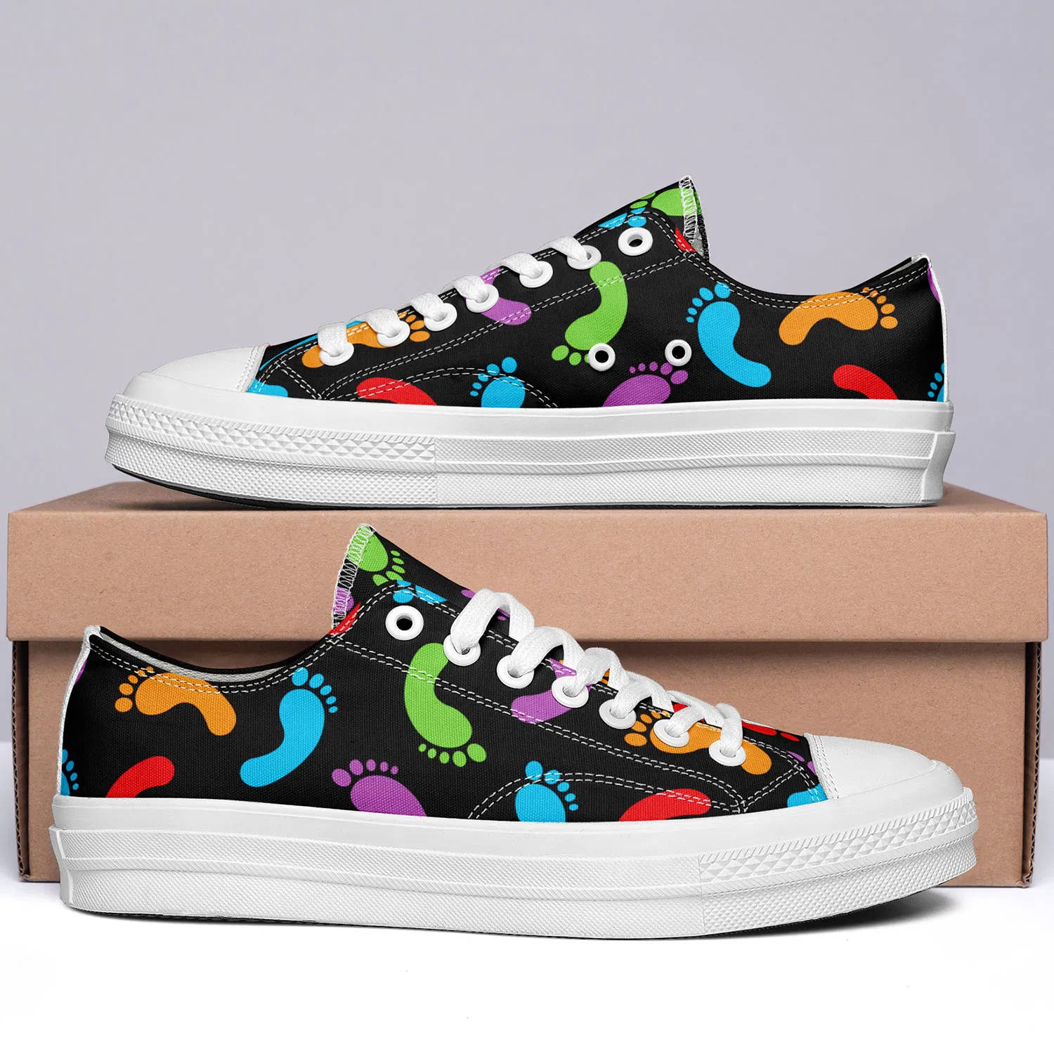 Trendy Custom High Top Skateboard Sneakers for Men