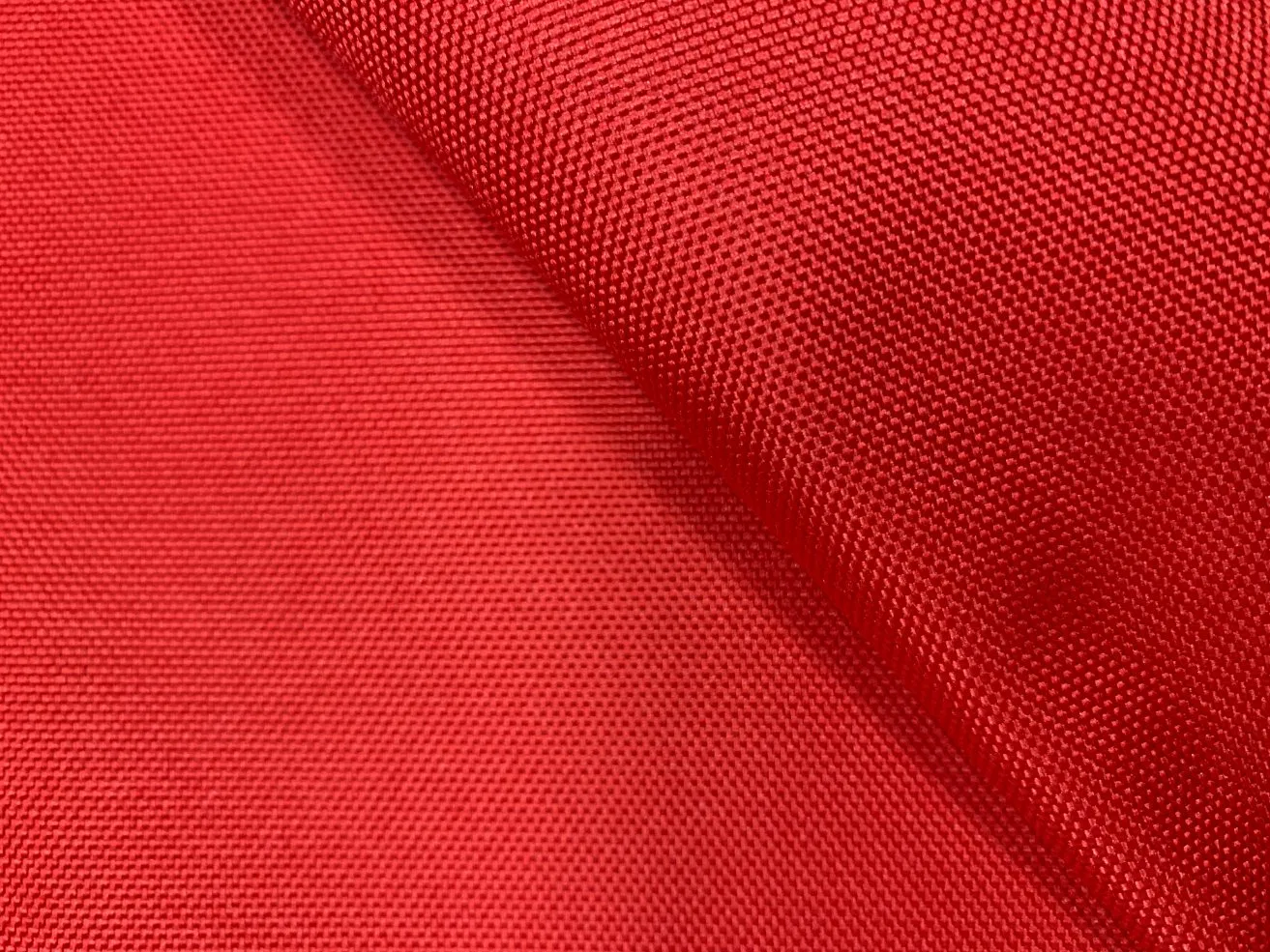 Poly Oxford Fabric PU Coated Fabric 600d Water Proof Wr Polyester