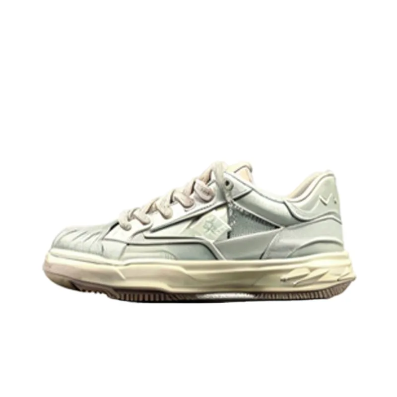 Sneaker Detail 1