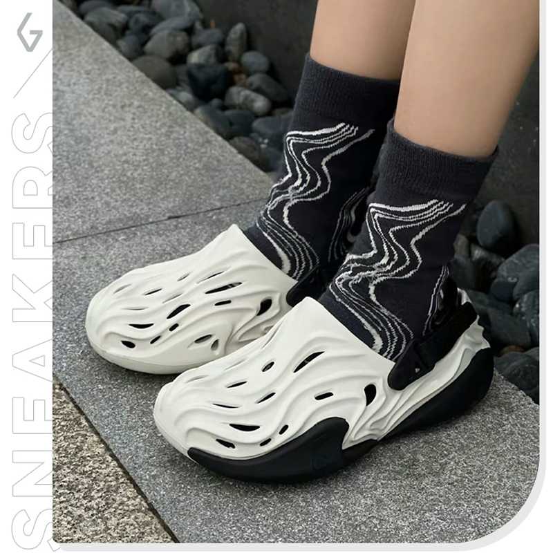 Wholesale OEM for Crocstyle Clogs Non-Slip Quick Drying Breathable Sports for Comfortable Lightweight Pool Beach Shoes