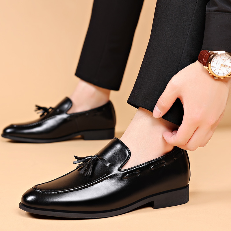OEM Wholesale Man Comfortable Fashion Synthetic PU Leather Product Men's Dress Shoes &amp; Oxford Casual for Men Moccasins Formal Shoe