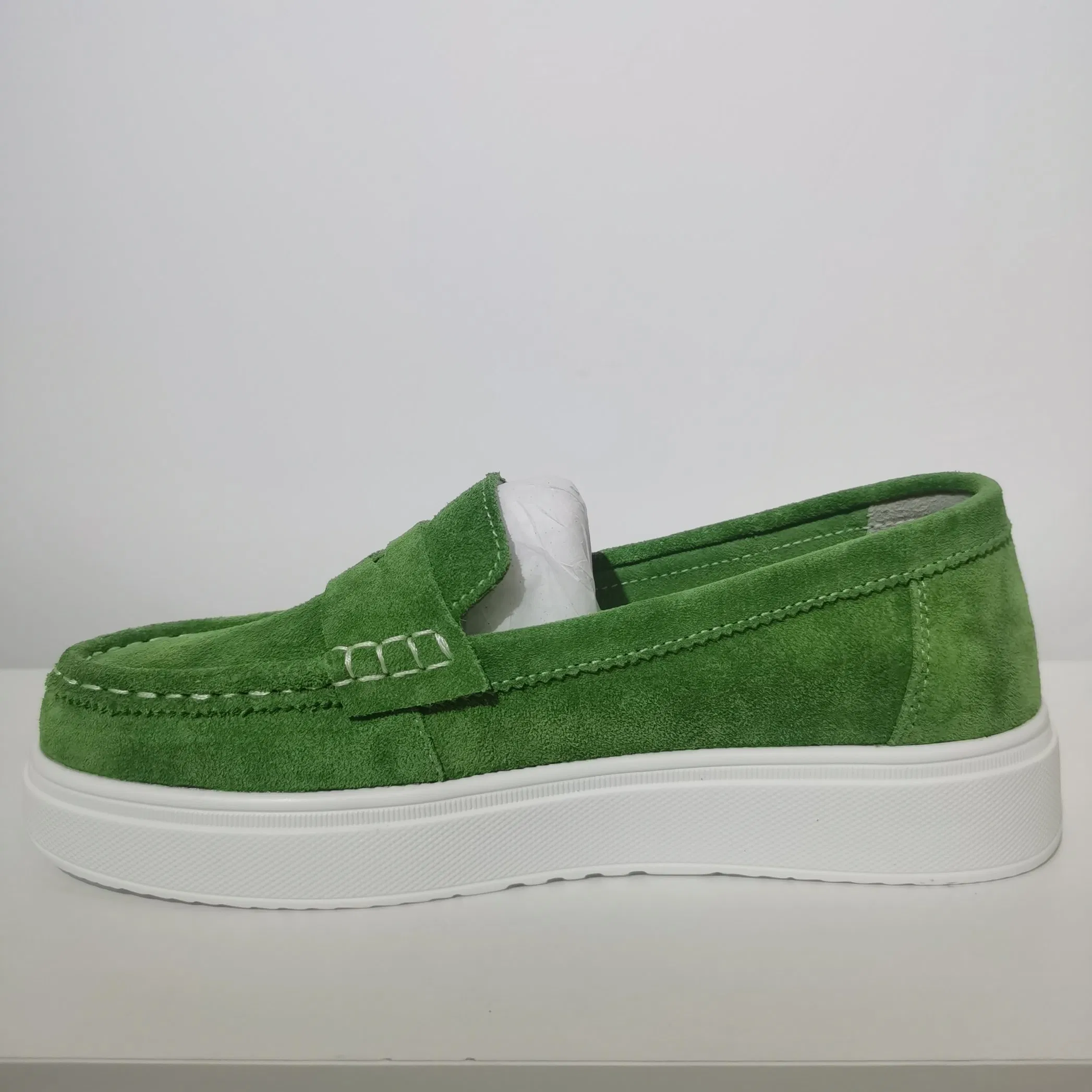 Classic Yet Trendy Loafers for Fashion-Forward Footwear Lovers
