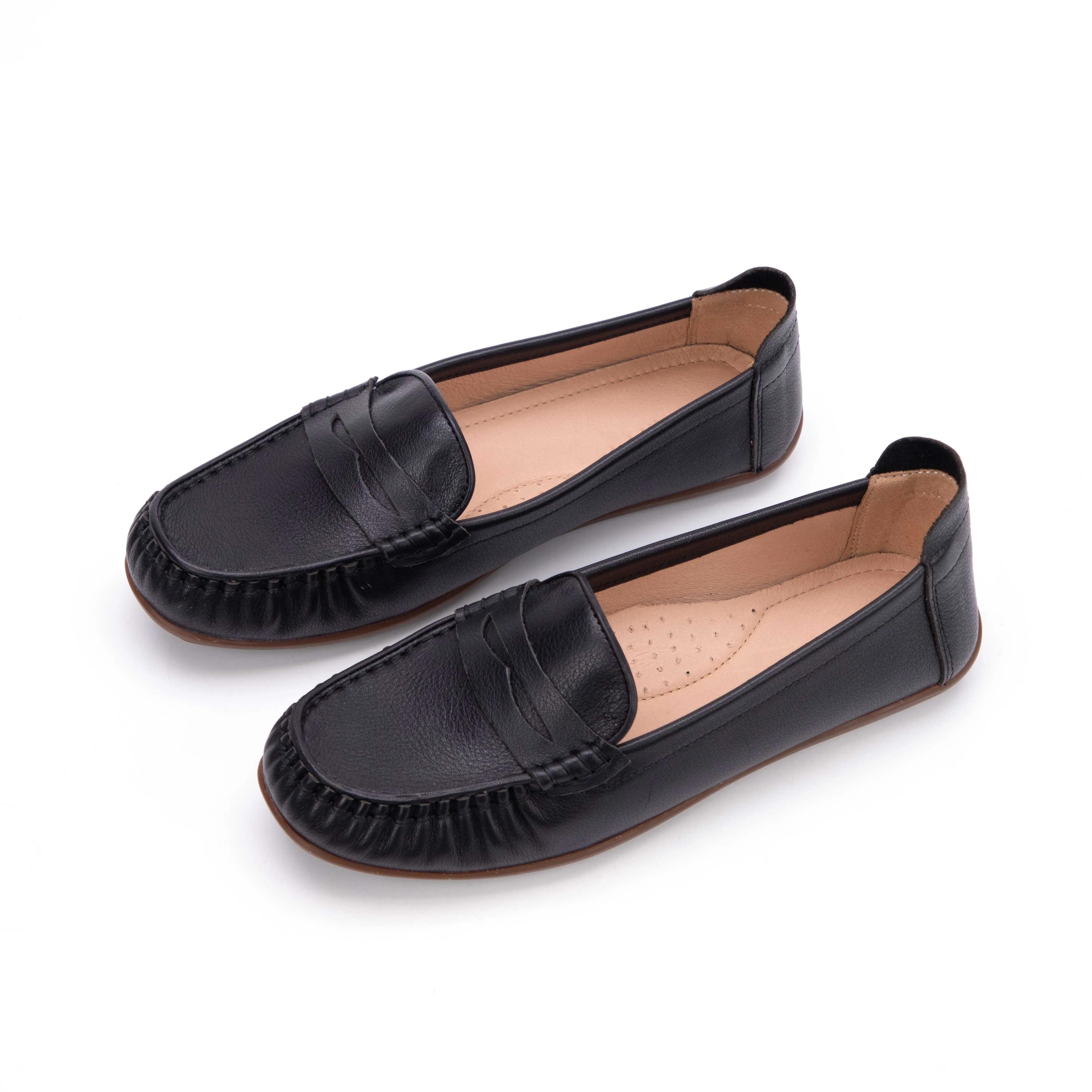 Wholesale Custom Dropshipping Plus Size Pure Leather Soft Breathable Women Penny Slip on Loafers in Black Moccasins Nurse Work Shoes Factory