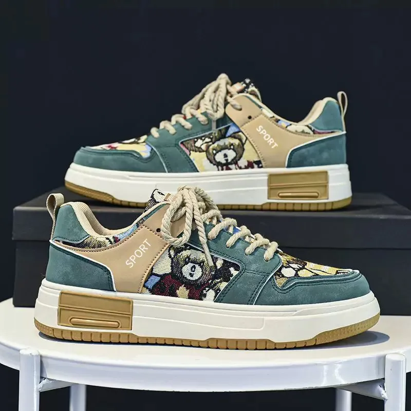 Mens Sneaker Detail 3