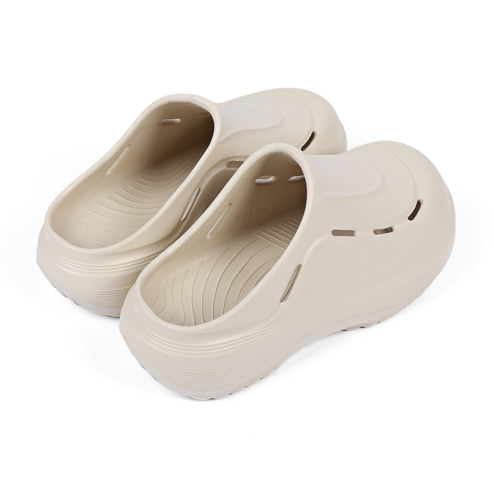 BreezeStep Custom Nurse Clogs for Women Solid Color Indoor Sandals Slip-On Summer and Autumn Working EVA Insole Hospital Clogs
