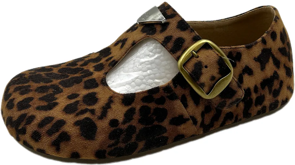 Genuine Leather Upper Detail