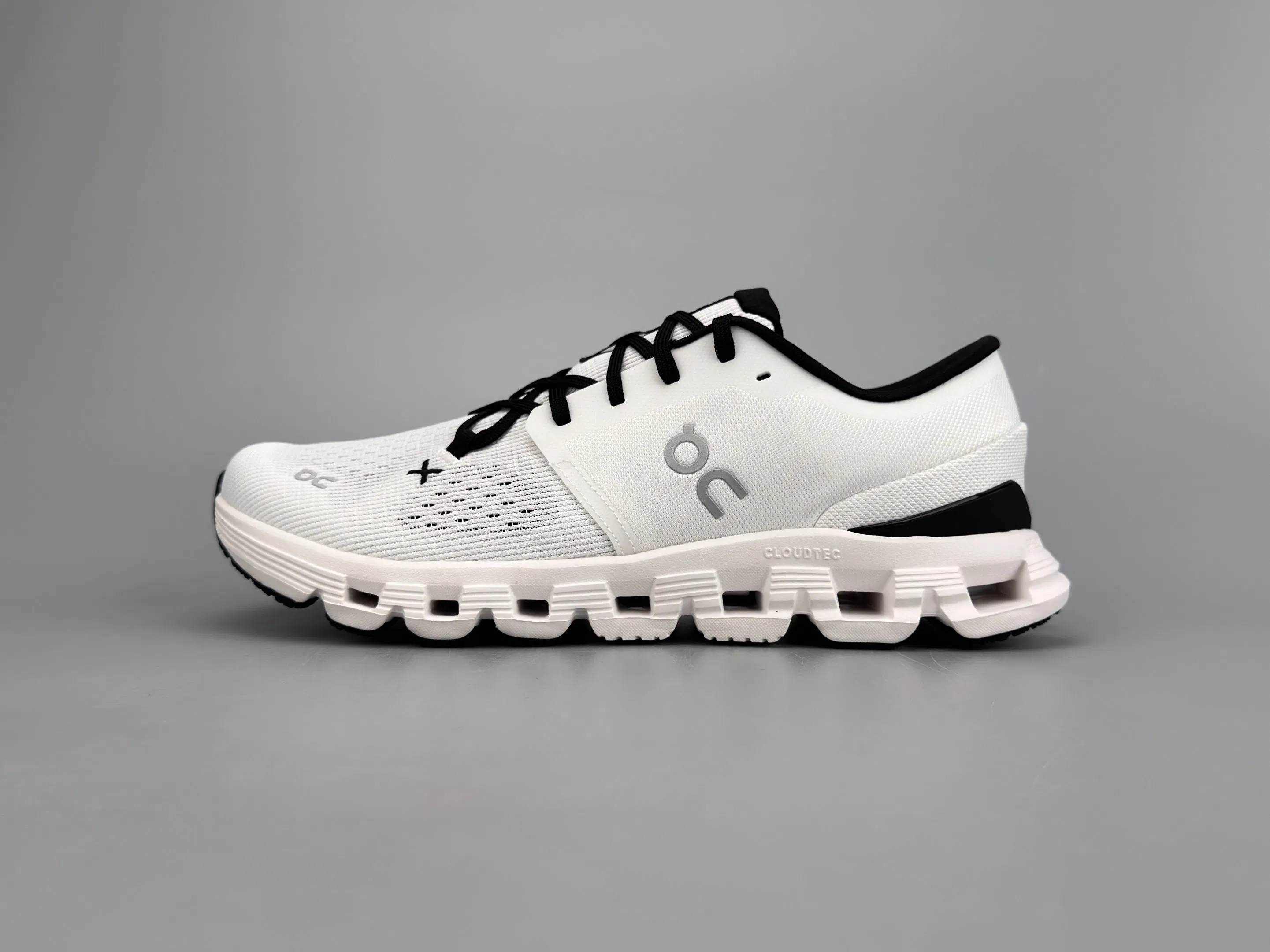 1: 1 Wholesale Original Used Men's Running Sneakers
