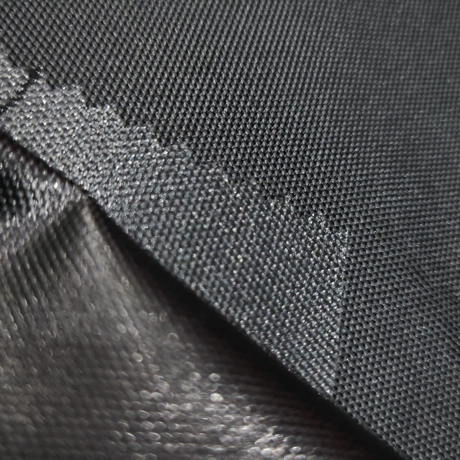 100% Polyester 600d Oxford with Uni-Adhesive Coating Waterproof Blakc Fabric for Luggage