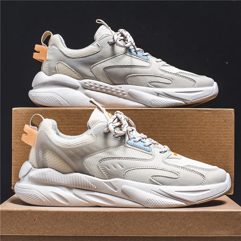 Sneaker View 4