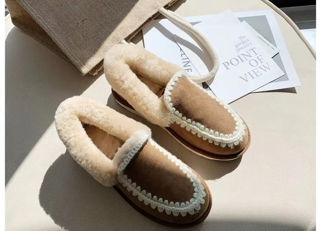 Natural Moccasins Details