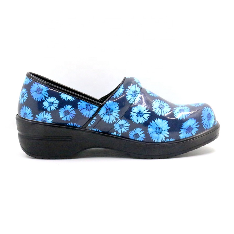 AEROCUSHION Non-slip Clog Shoe Medical Nursing Clog Mules Shoes for Women