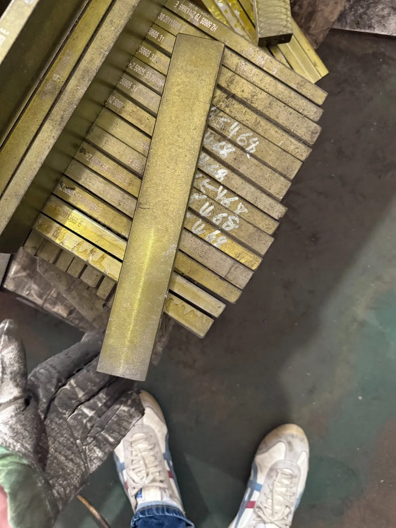 Customized Inserts, Inclined Irons, Iron Bars, Iron Stoppers and Iron Presses for Various Machine Tools. One Piece of Customized Inserts, Gib, Wedge M65468