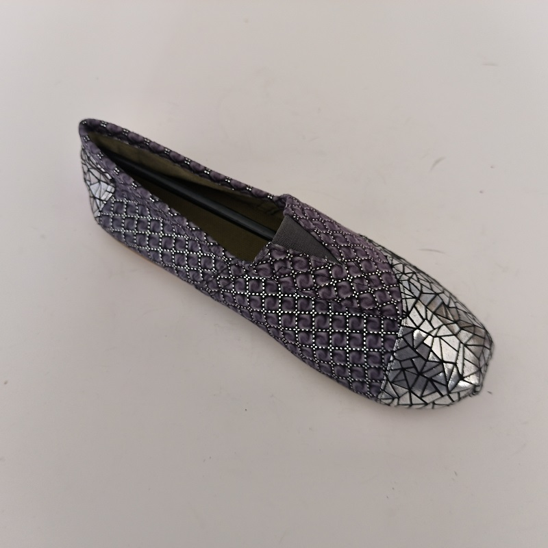 Purple &amp; Silver Geometric Pattern Slip-on Flats