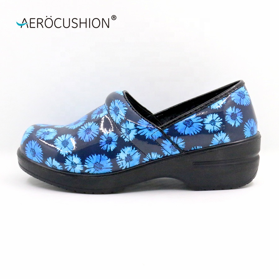 AEROCUSHION Non-slip Clog Shoe Medical Nursing Clog Mules Shoes for Women