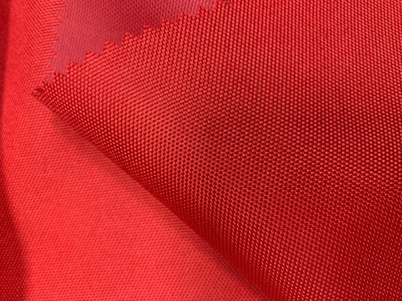 Poly Oxford Fabric PU Coated Fabric 600d Water Proof Wr Polyester