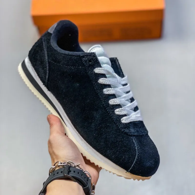 Running Shoes 4