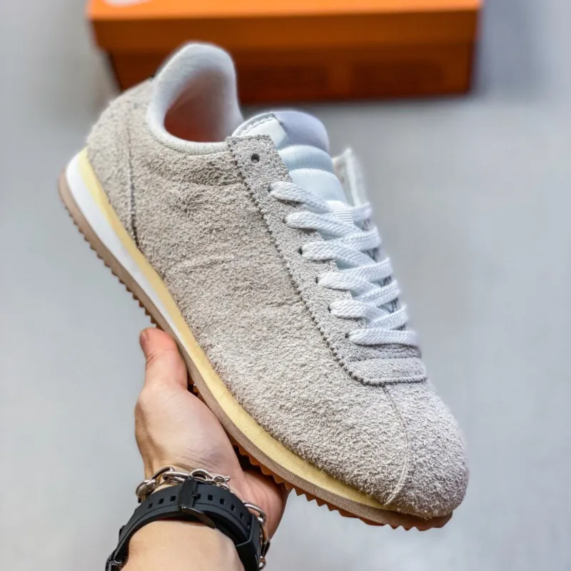 Running Shoes 2