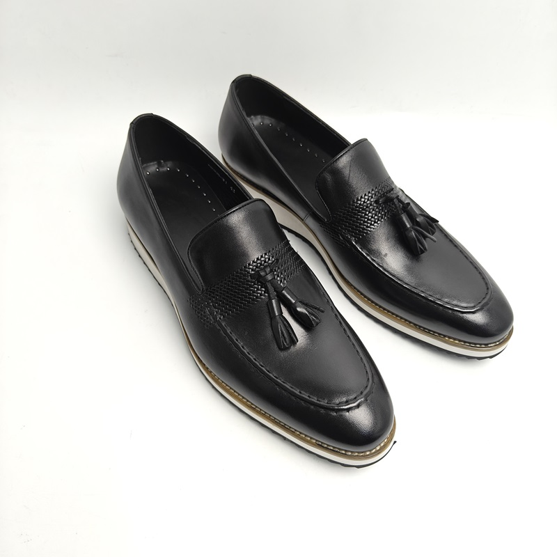 Stylish Men's Genuine Leather Slip-on Business Loafers for All Occasions