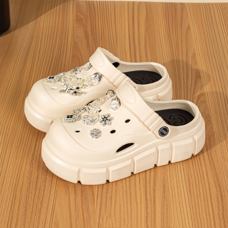 Classic Clogs Shoes Garden Beach Outdoor Platform Soft Breathable Clogs Women Sandals Sandales Chic Pour Femmes