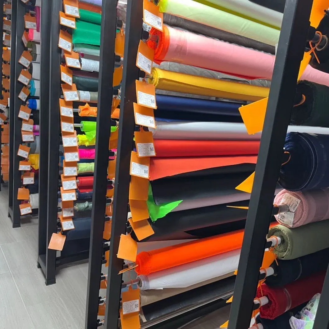 Polyester Oxford Fabric PU Coated Fabric 1800d Wr