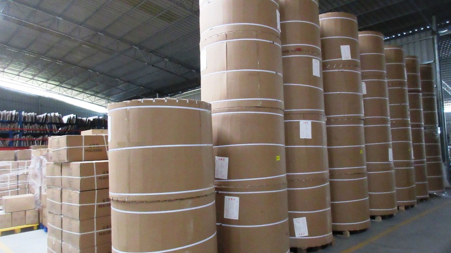 Multi-layer kraft paper bags and paper-plastic composite bags for industrial packaging