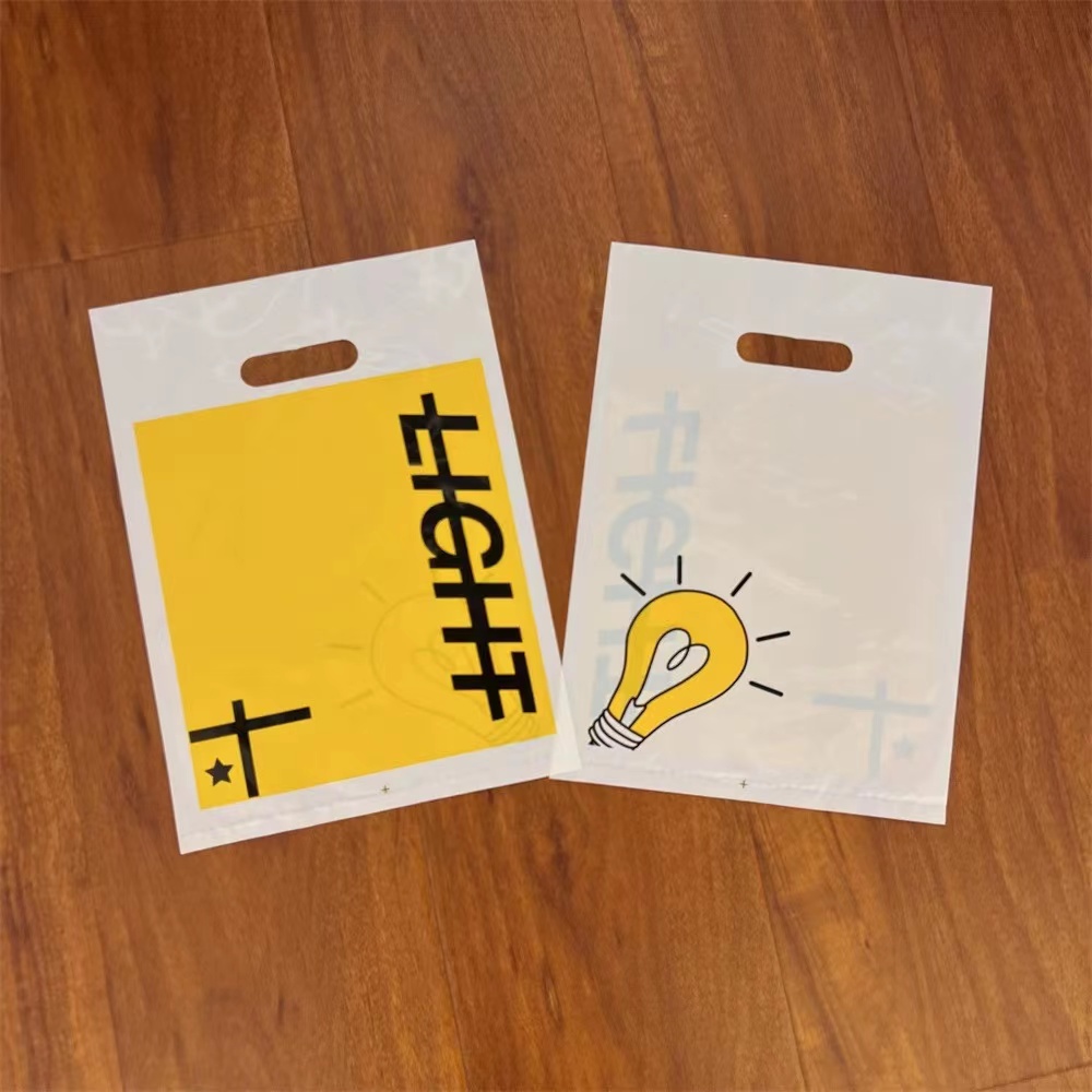 Custom Luxury Gift Biodegradable Reusable Clothing LDPE Plastic Bag Shopping Bags Logo Printed