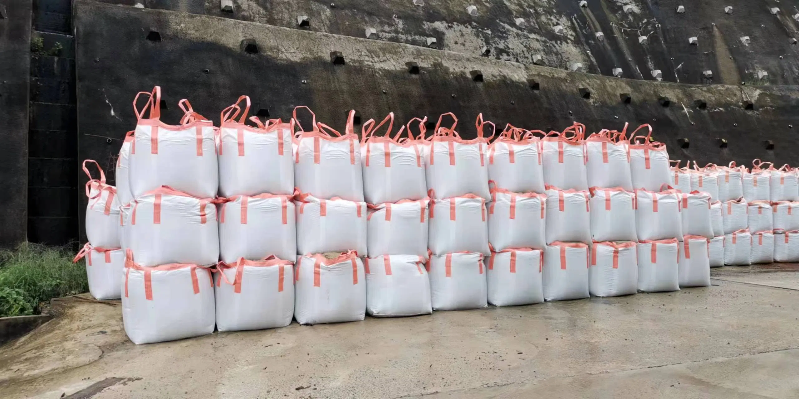 Samples Free BRC/ISO9001 Certified Manufacturer Bulk Bag Maxi Saco /Maxi Bag Sand/ Cement/Mineral Factory Big Bag Bulk Bag Potato Bag PP FIBC Bulk Bag