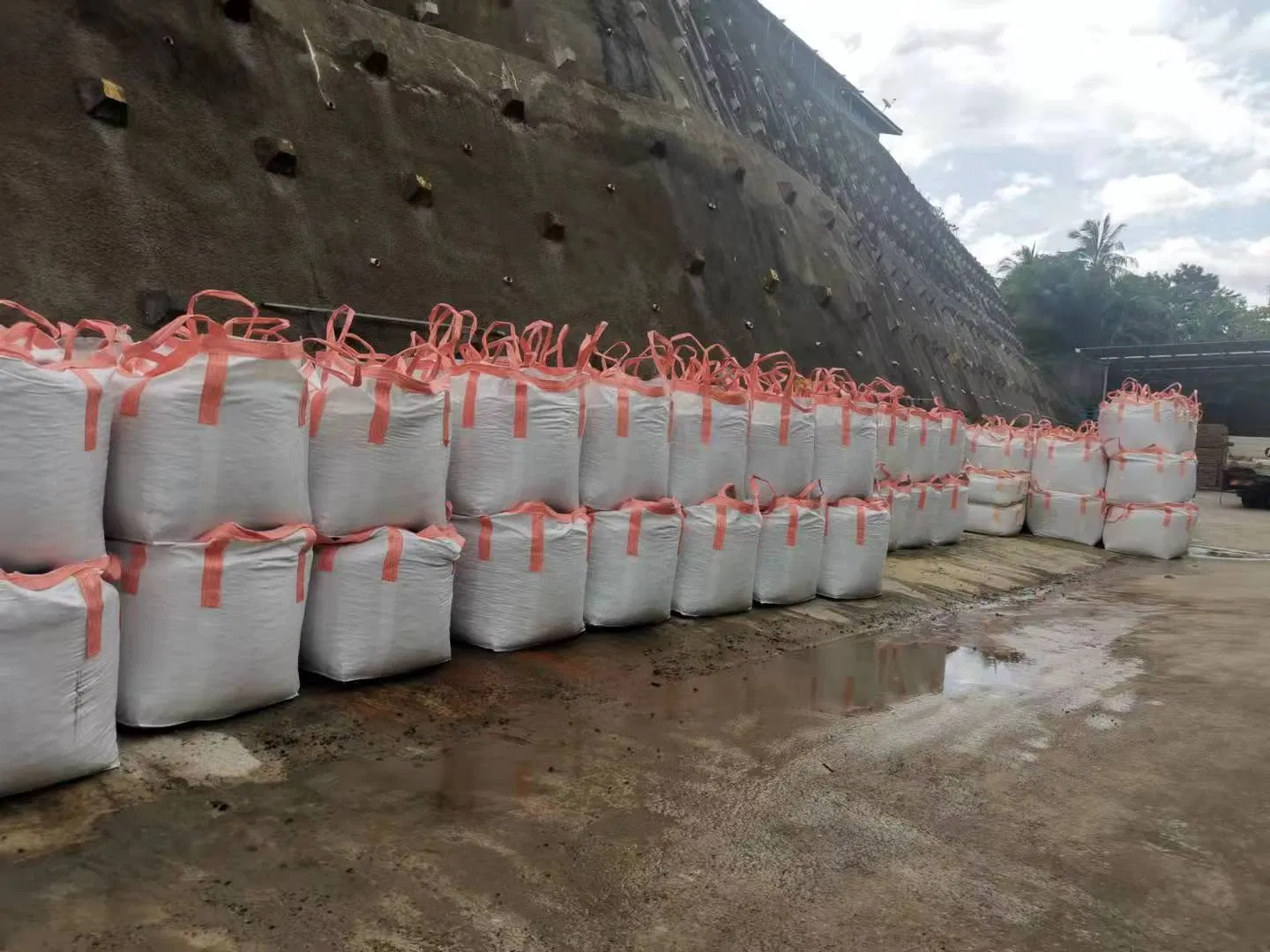 Samples Free BRC/ISO9001 Certified Manufacturer Bulk Bag Maxi Saco /Maxi Bag Sand/ Cement/Mineral Factory Big Bag Bulk Bag Potato Bag PP FIBC Bulk Bag