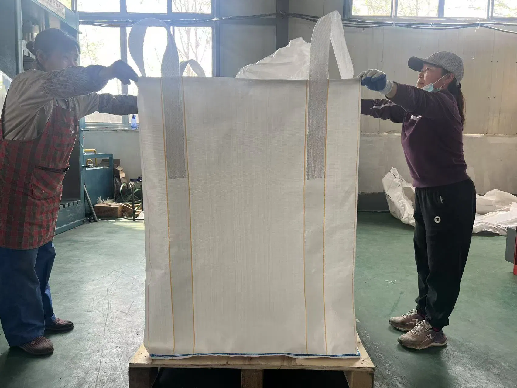 Food Grade Plastic Bag Type Q Super Sack 1 Ton Jumbo Bag Laminated Conductive PP Woven Bag FIBC 1250 Kg Big Bag for Chemical Products
