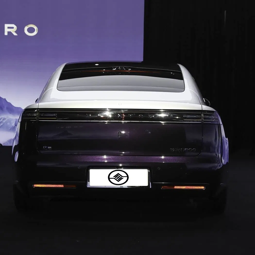 2025 Model for Huawei Maextro S800 SUV Starlit Executive Edition 5-Seater Large Electric Vehicle New Car Comfort Safety Features