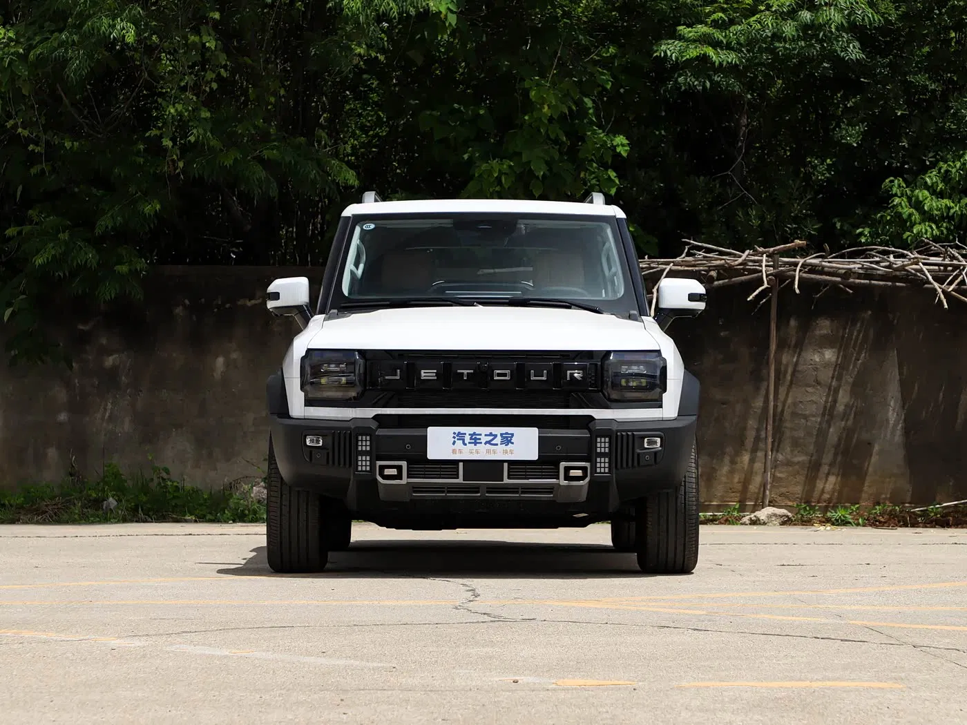 Jetour Traveller View 1