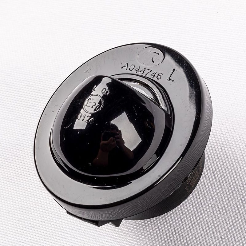 Car Accessory Automotive Lighting System Left License Plate Light Assembly OE 4108100p306A for JAC T8