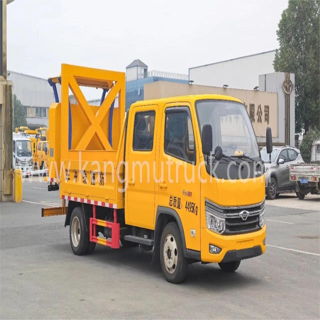 Foton S1 Dual Row Vehicle with Impact Prevention Buffer System for Urban Road Repair Safety