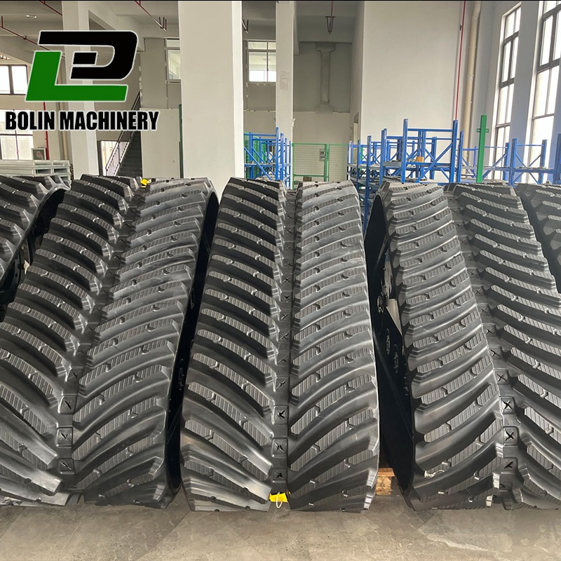 Triangle Tracked Wheel Track System for Fendt 5255 L Mcs 260HP Combine Crops Harvester