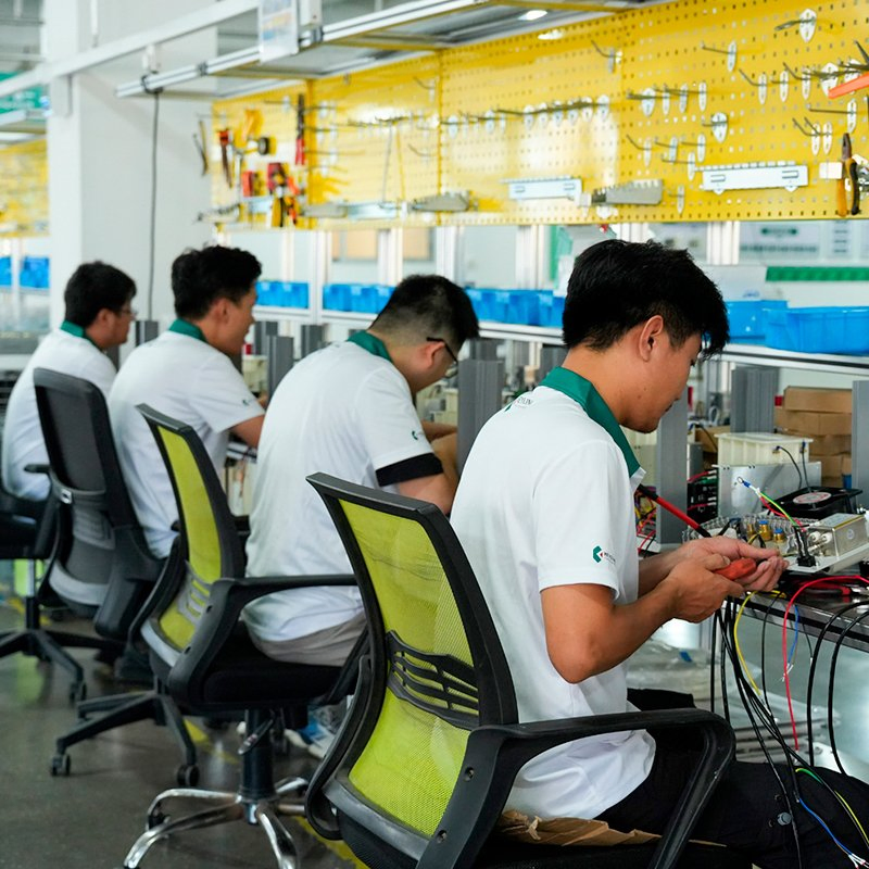 Plasma Treatment System for Plastic Surface Cleaning