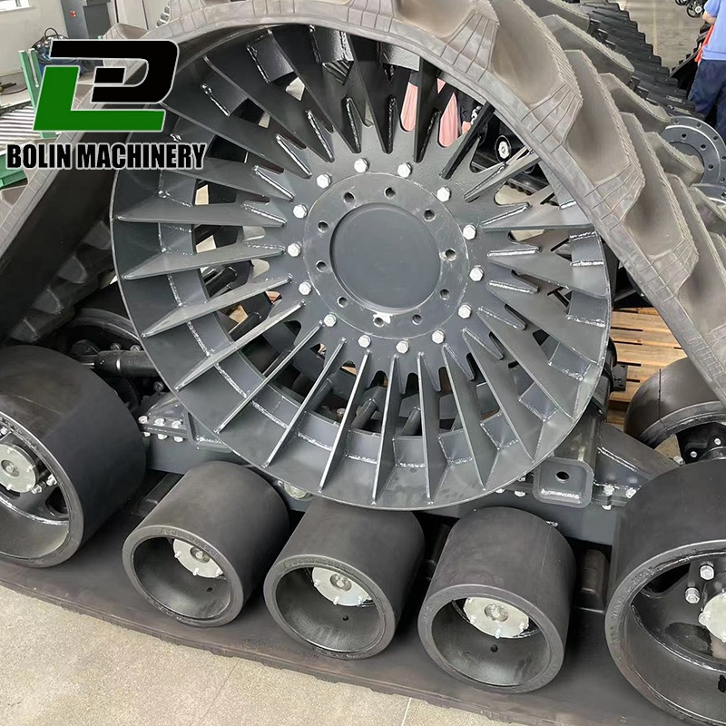 Triangle Tracked Wheel Track System for Fendt 5255 L Mcs 260HP Combine Crops Harvester