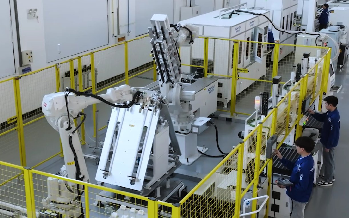 Commercial Hybrid Solar System Battery Energy Storage System